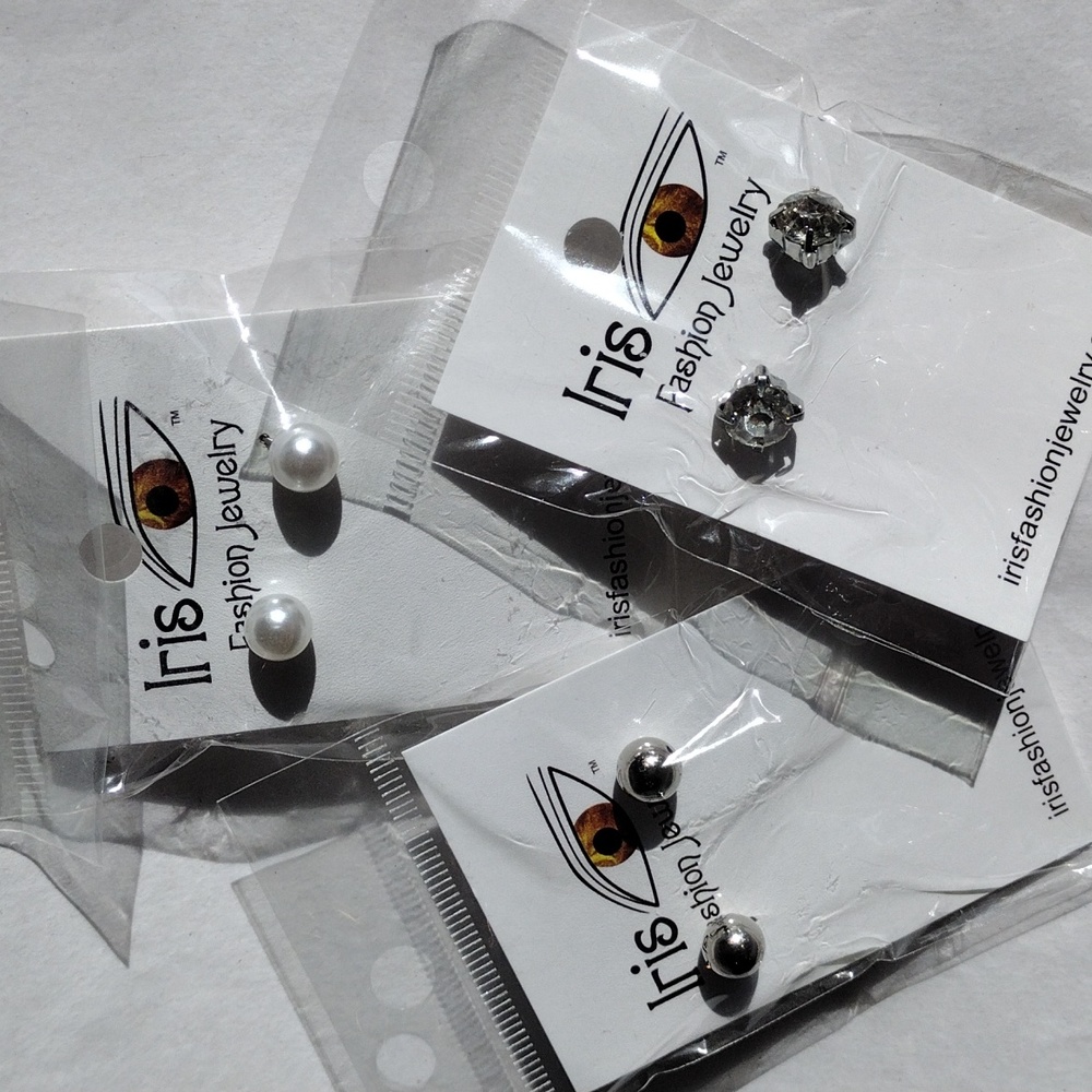3/$15 NWT Bundle of 3 Pairs of Stud Earrings Silver Tone Faux Pearl Clear Stones